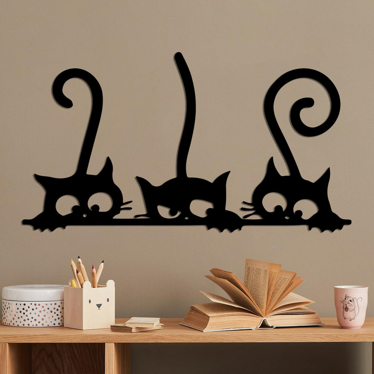 Decoratiune de perete Metal Cat 5, Negru, 60x33 cm