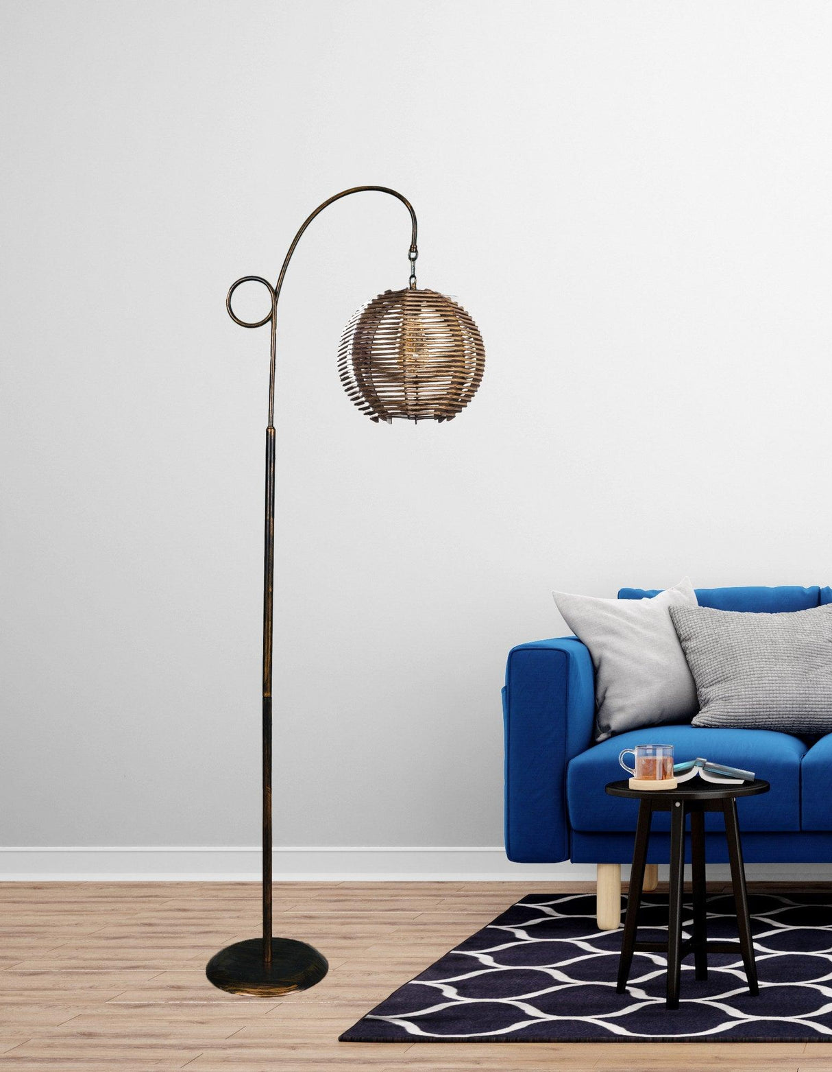 Lampadar Spheral, Antic